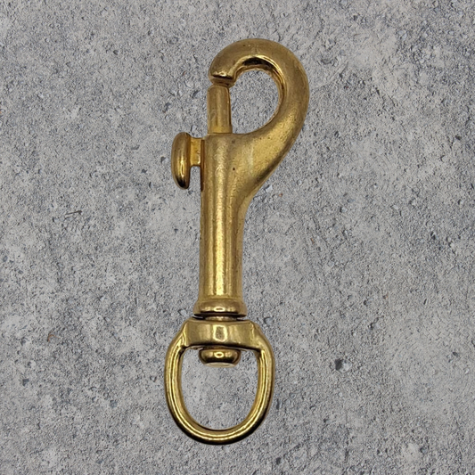 K1 Karabiner (Metall, messingfarben) mit Öse