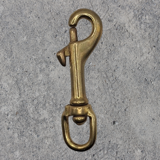 K3 Karabiner (Metall, messingfarben) mit Öse